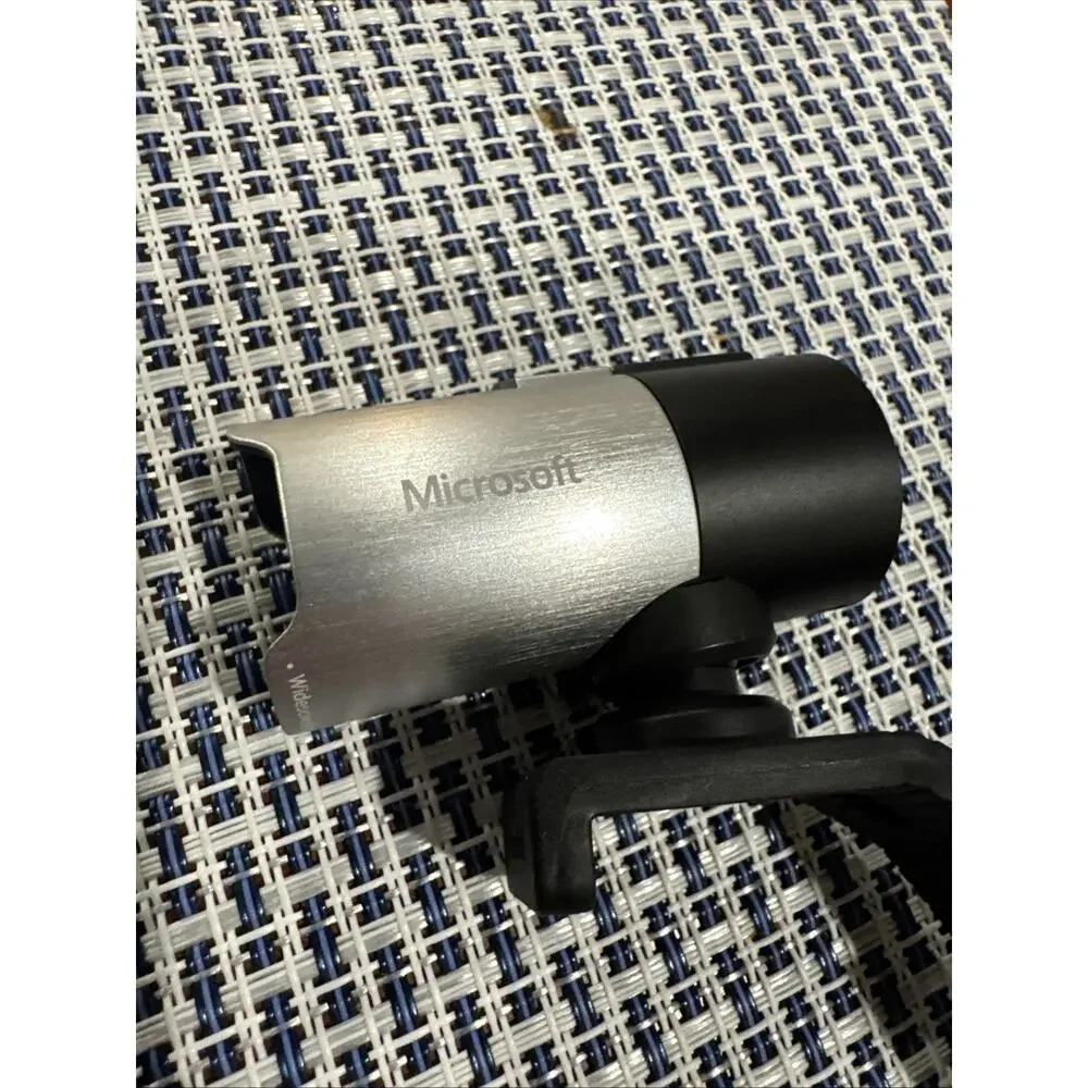 Microsoft LifeCam Studio 1080p HD Model 1425 With Black Case